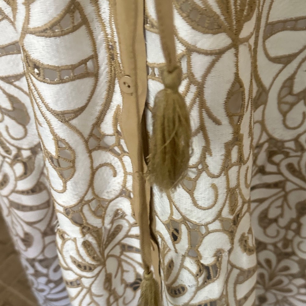 Solitaire White and Gold Lace-Effect Maxi Dress - Picture 9 of 12